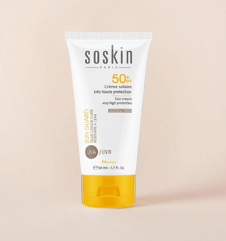 Colorless sunscreen with SPF50 + Floyd
